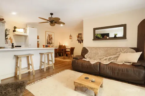 1/20 Kangaroo Ave, Coombabah, QLD 4216