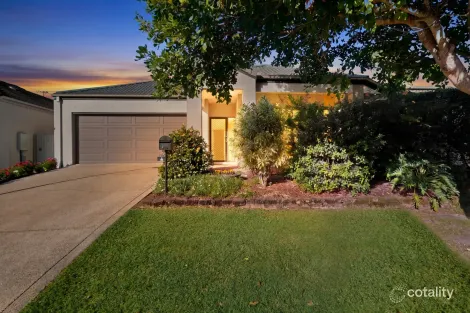 Property photo of 5 Woombye Close North Lakes QLD 4509