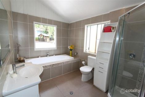 Property photo of 92 Ward Street The Range QLD 4700