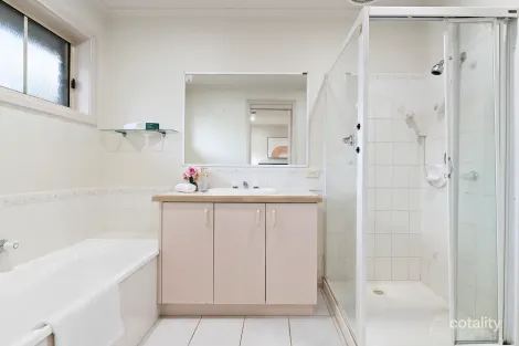 Property photo of 3/105-107 Dublin Road Ringwood East VIC 3135