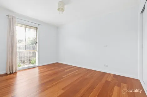 Property photo of 33 Settlers Way Mount Martha VIC 3934