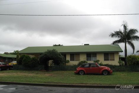 42 Gladstone St, Emerald, QLD 4720