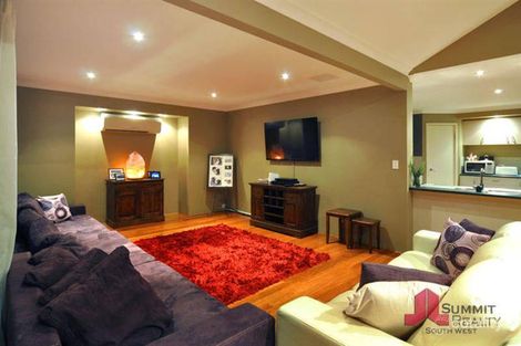 Property photo of 19 The Boulevard Australind WA 6233