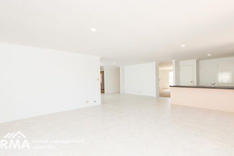 Property photo of 35 Teraglin Way Warnbro WA 6169