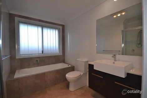 33 Litchfield Pkwy, Thrumster, NSW 2444