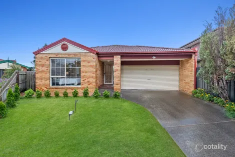 Property photo of 24 Suzana Place Rowville VIC 3178