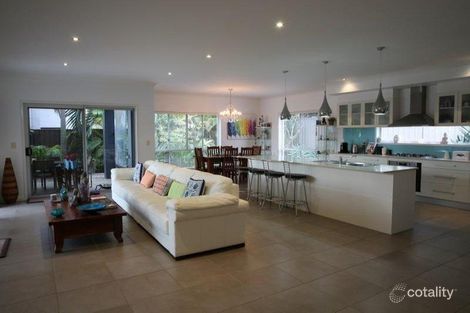 Property photo of 10 Sandune Place Thornlands QLD 4164