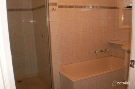 Property photo of 3 Chilwell Court Meadow Heights VIC 3048