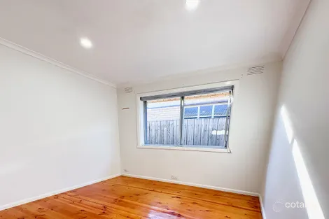 Property photo of 10 Larch Street Thomastown VIC 3074