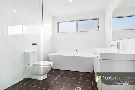 Property photo of 9 Rosemont Circuit Flinders NSW 2529