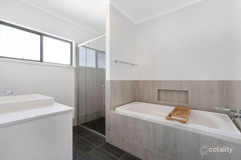 5 Amber Pl, Palmview, QLD 4553