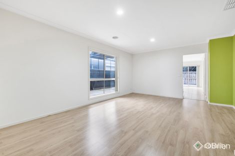 Property photo of 37 Everwin Drive Werribee VIC 3030