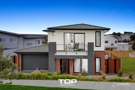 4 Viking Ave, San Remo, VIC 3925