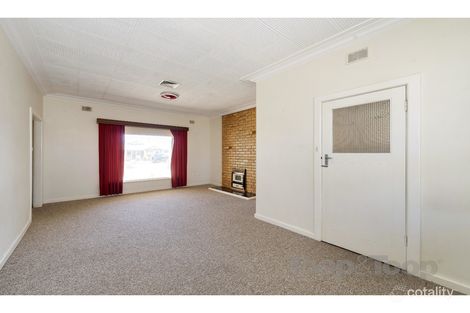 Property photo of 28 Fourth Avenue Semaphore Park SA 5019