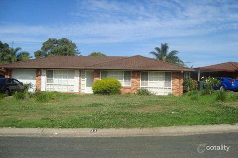 Property photo of 33 Donalbain Circuit Rosemeadow NSW 2560