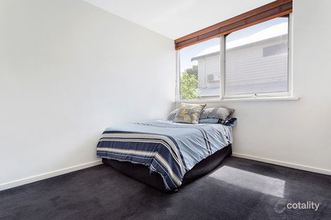 Property photo of 2/63 Cobden Street Kew VIC 3101
