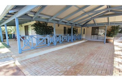 Property photo of 93 Amethyst Crescent Mount Richon WA 6112