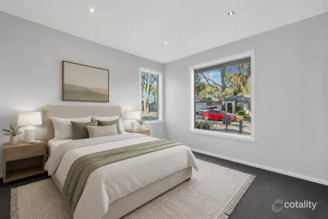 Property photo of 3 Paperbark Drive Pakenham VIC 3810
