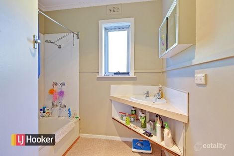 Property photo of 9 Verelle Street Hillcrest TAS 7320
