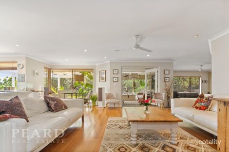 4 Excelsior Rtt, Hillarys, WA 6025