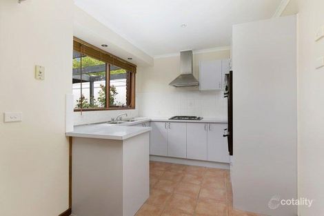 Property photo of 16 Caroline Crescent Cranbourne West VIC 3977