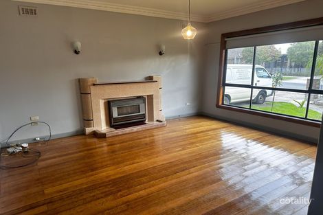 Property photo of 9 Stenhouse Avenue Brooklyn VIC 3012