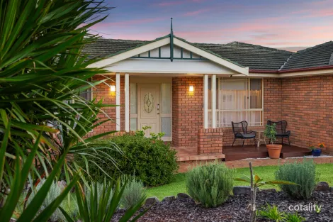 Property photo of 10 Canomie Street Sapphire Beach NSW 2450
