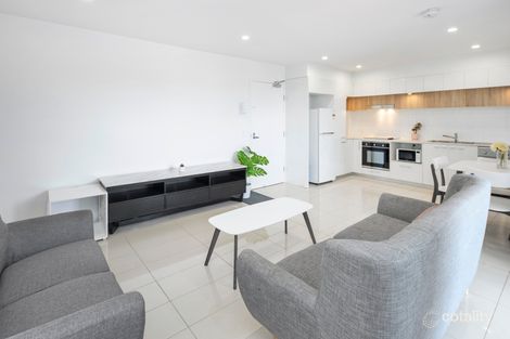 Property photo of 609/9 Hooker Boulevard Broadbeach Waters QLD 4218