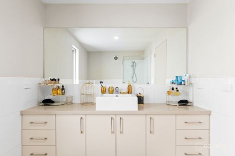 Property photo of 10/4-12 Fisher Parade Ascot Vale VIC 3032
