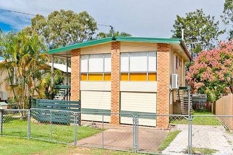 25 Hedge St, Strathpine, QLD 4500