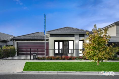 Property photo of 8 Skyway Avenue Wollert VIC 3750