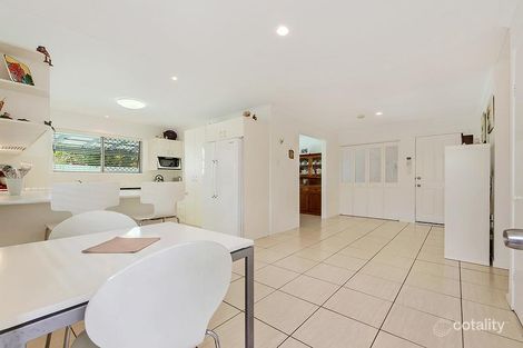 Property photo of 41 Emblem Street Jamboree Heights QLD 4074