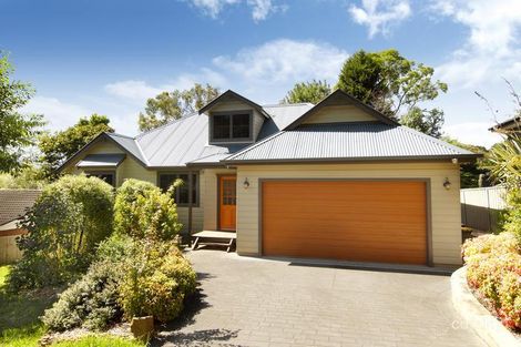 27 East View Ave, Leura, NSW 2780