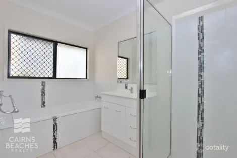 Property photo of 6 Cocus Crescent Palm Cove QLD 4879