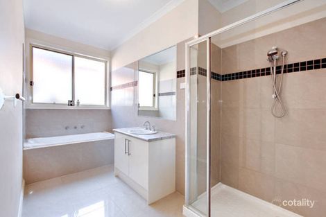 Property photo of 1/13 Bellinger Crescent Wyndham Vale VIC 3024