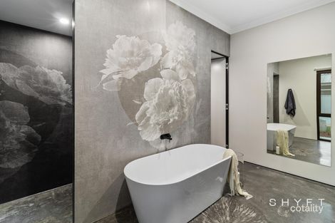 Property photo of 21B Chatham Road Woodbridge WA 6056