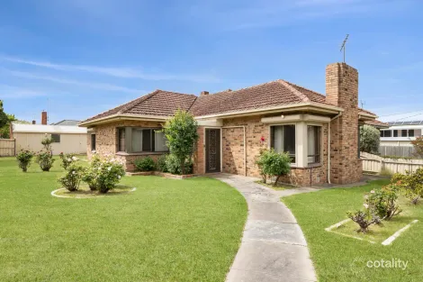 366 Aberdeen St, Newtown, VIC 3220