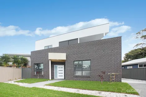 Property photo of 1/27 Wooroo Street Albion Park Rail NSW 2527