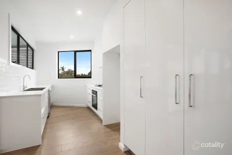 Property photo of 1/27 Wooroo Street Albion Park Rail NSW 2527