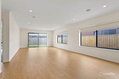Property photo of 21 Strawberry Road Manor Lakes VIC 3024