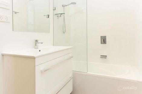 Property photo of 28 Boundary Street Paddington NSW 2021