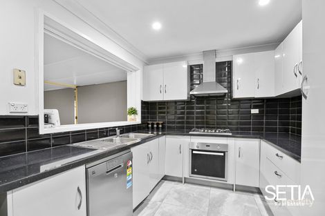 Property photo of 113 Southee Circuit Oakhurst NSW 2761