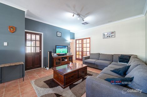 Property photo of 12A Crowhurst Way Morley WA 6062