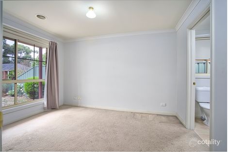 Property photo of 19 Parbury Avenue Lake Gardens VIC 3355