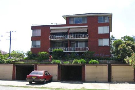 Property photo of 39 Masons Parade Point Frederick NSW 2250