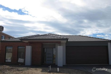 Property photo of 32 Calypso Crescent Point Cook VIC 3030