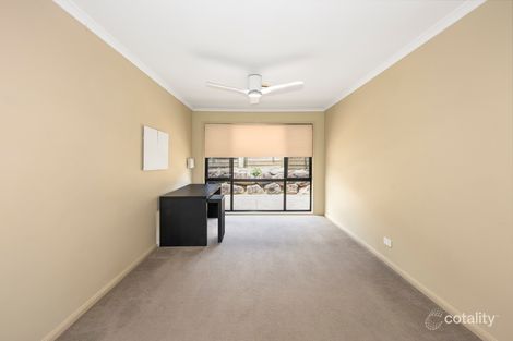 Property photo of 27 Kurrajong Place Bridgeman Downs QLD 4035