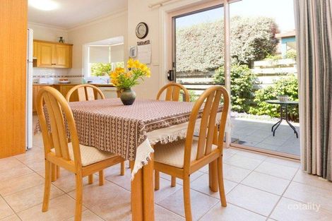 Property photo of 2/72 Herbert Street Mornington VIC 3931