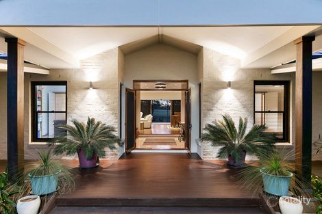 Property photo of 17 Tallowood Drive Nulkaba NSW 2325