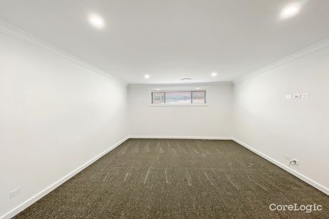 Property photo of 16 Quiberon Way Goulburn NSW 2580